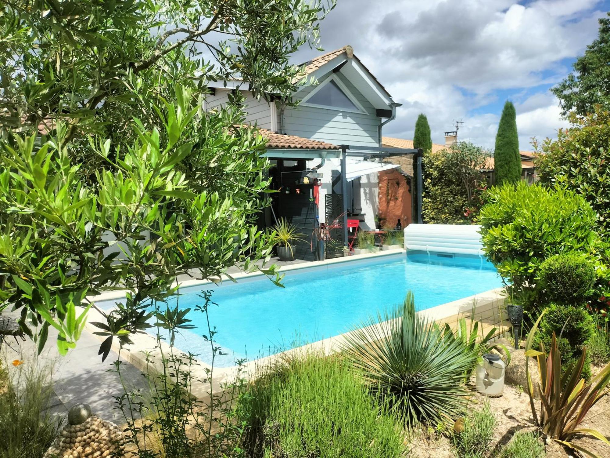 Au Bord Du Vieux Moulin Apartment Merignac  Luaran gambar