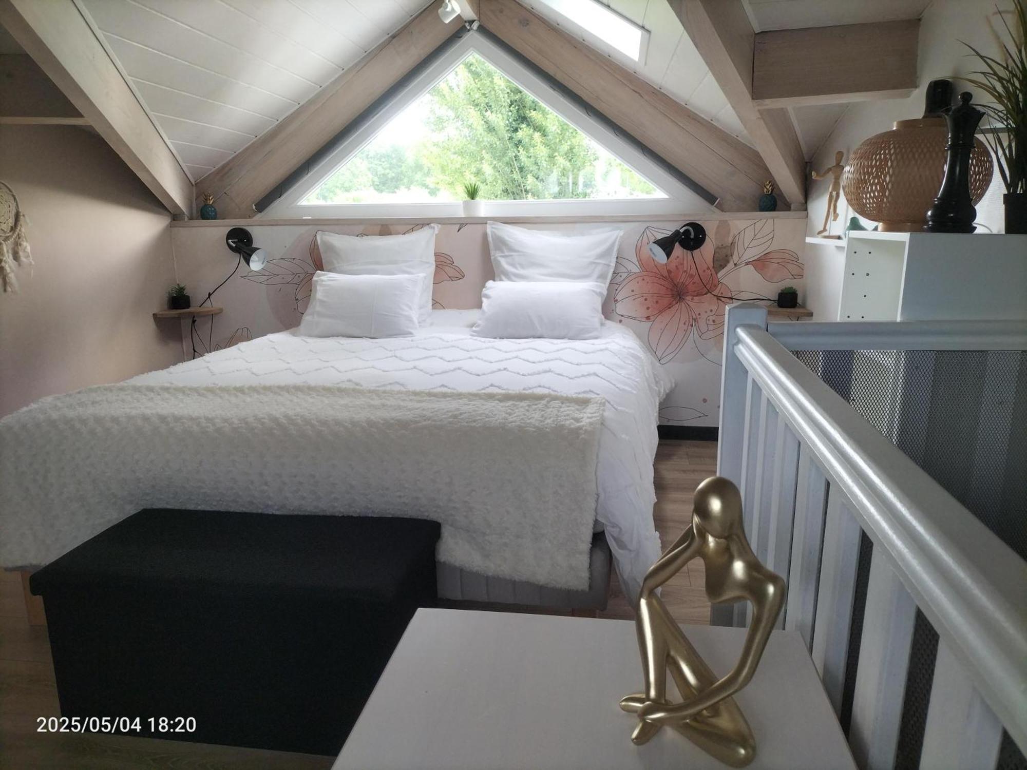Au Bord Du Vieux Moulin Apartment Merignac  Luaran gambar