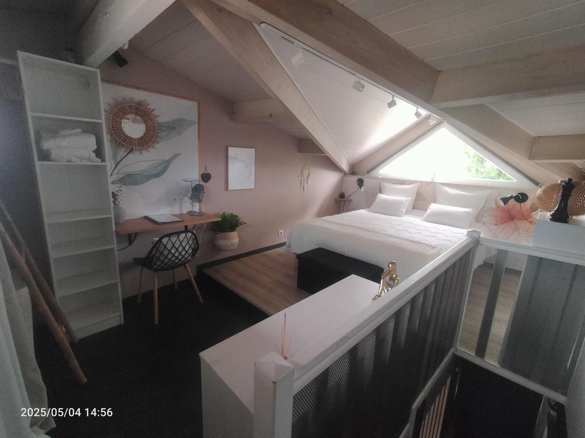 Au Bord Du Vieux Moulin Apartment Merignac  Luaran gambar
